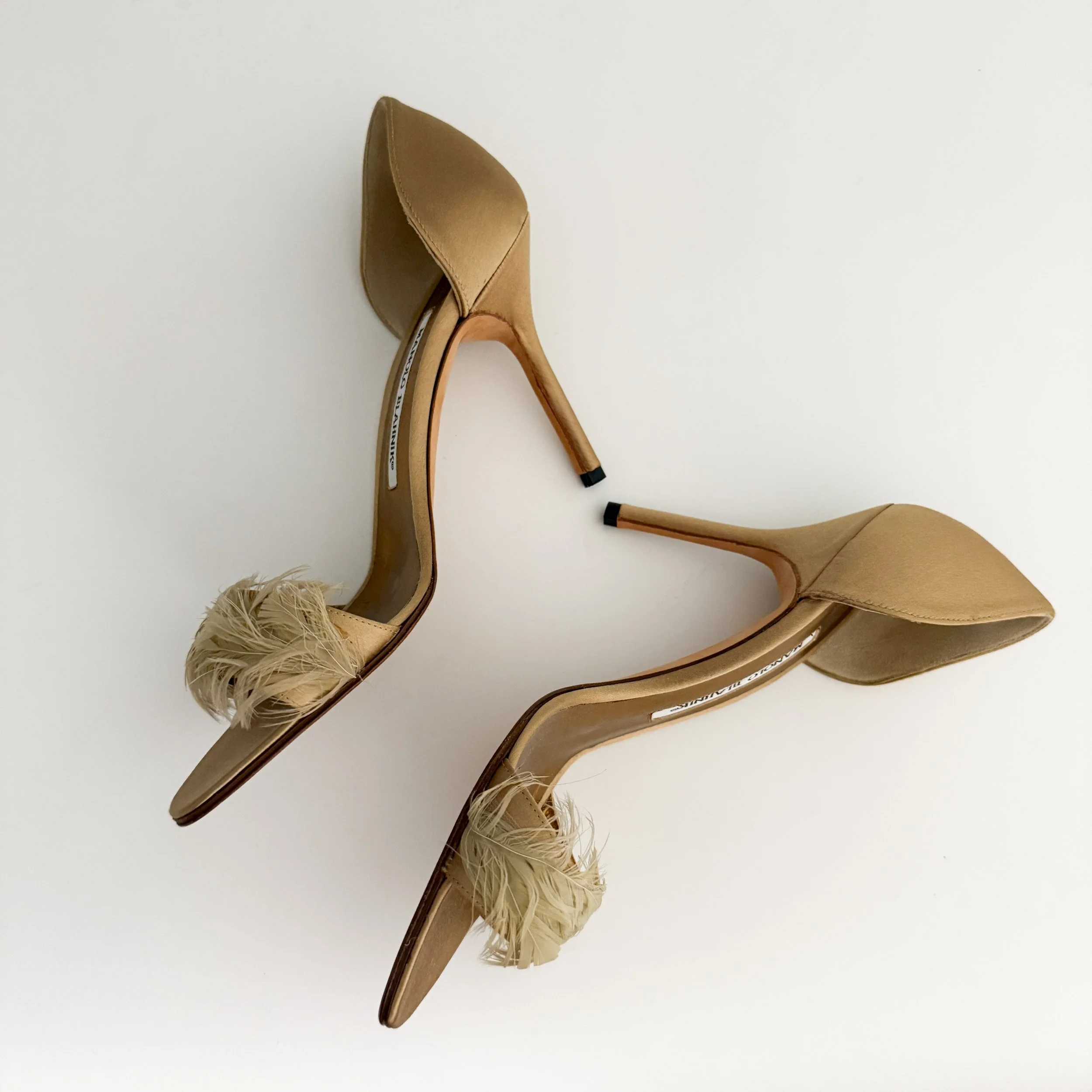 princo✩MANOLO BLAHNIK MANOLO BLAHNIK Hangisli 70 embellished satin slingback pumps | NET